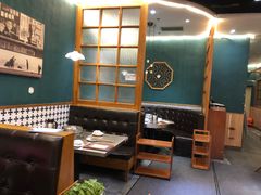 卡座-胡须佬鸡煲四季火锅店(石厦西村直营店)
