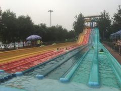 -欢乐水魔方水世界