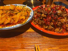 -柴窝堡22号辣子鸡·传承新疆菜