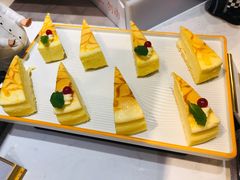 -小天鹅戴斯酒店鲸鲨百汇创作料理