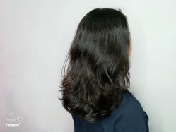-变画·发型STUDIO