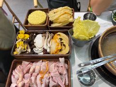 -菌小白·野生菌火锅(时尚天河店)