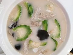 胜瓜云耳浸鱼滑-南海迎宾馆·经典南海菜