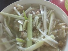 罩火烧-金卯白肉罩火烧