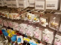 -名创优品(陕西西安大唐西市购物中心店)