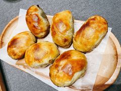 特色羊肉烤包子-丝路有约·优雅新疆菜(万宴城店)