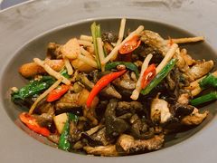 -半山腰·云南菜(侨福芳草地店)