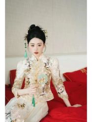 -纯色时光婚纱艺术馆WHITE