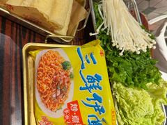 -沙胆彪炭炉牛杂煲(宽窄巷子店)