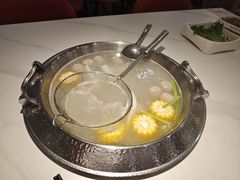 -浪里寻·臻牛养生牛肉火锅(方圆荟店)