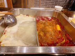 -百年川椒重庆老火锅(光谷店)