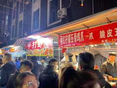 -南湖公园地摊集市