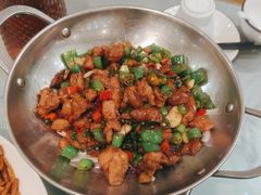 -辛香味烧鱼馆·非遗技艺·排骨红烧肉(光谷医药园店)