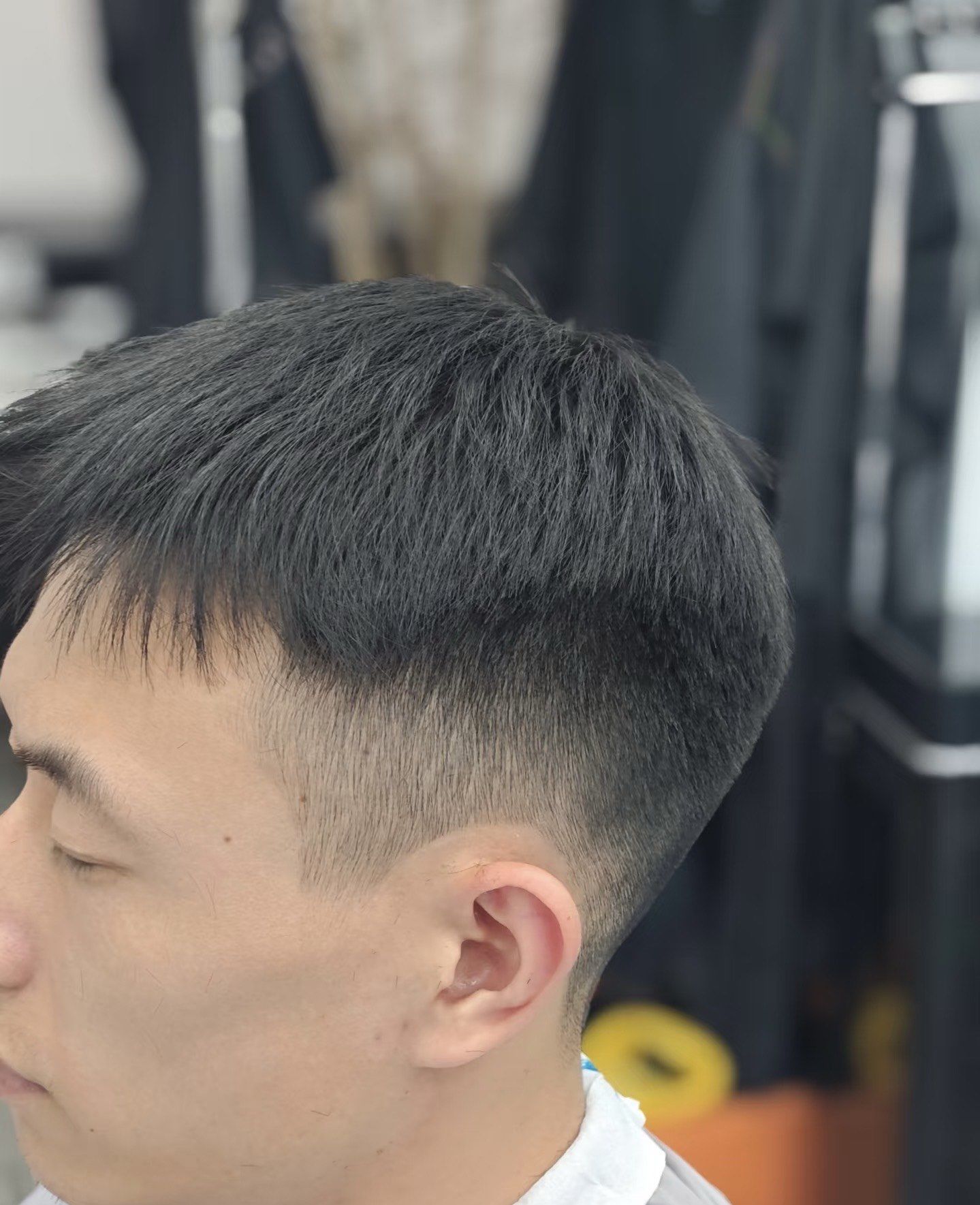 嘿哟来看看前刺的分支发型