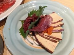 -花和海鲜自助(梅江店)