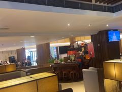 -广州中心皇冠假日酒店·汇点大堂吧