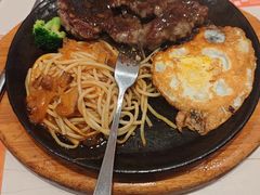 -豪享来牛排(人民店)