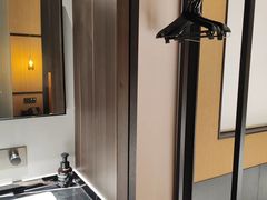 -万泊酒店(长沙五一广场国金中心店)