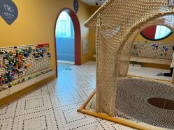 -MELAND CLUB亲子乐园·派对·餐厅(北京芳圆里ID MALL店)