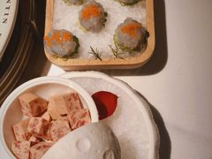 -领鲜天下·焗海鲜·花胶鸡(天目里店)