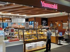 面包甜点陈列柜-山崎面包(百联世纪店)