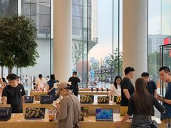 -Apple零售店(济南恒隆广场店)