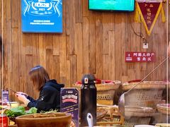 -阿婆情腊排骨火锅(金虹路店)