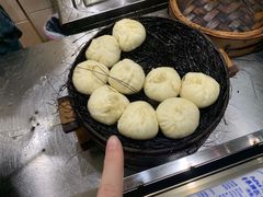 -舒小笼松针小笼包