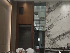 -忆江南·临江鱼馆