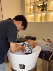 -吉艺心专业美发造型