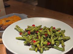 -蜜桃餐厅·伴山(湖滨商业街店)