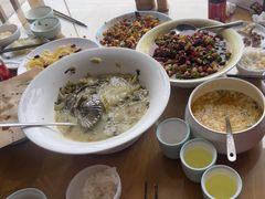 -严记小天府酸菜鱼(西四路店)