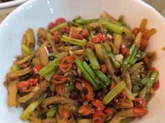-笨罗卜浏阳菜馆(龙华鹏润达店)