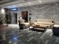 -弘安丽水温泉酒店