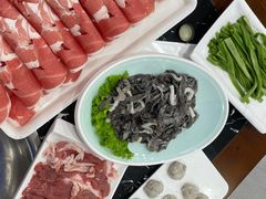 -楼外楼大刀肉传统火锅居(繁荣路店)