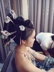 点击看大图 -盘子女人坊古装写真摄影(厦门总店)