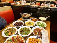 -湘缘道客•湘缘饭店·23年湘菜馆(古墩路店)