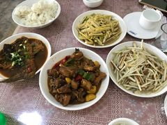 -天乐农家鱼头王(天目湖店)