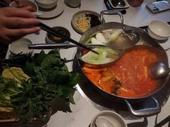 -左庭右院鲜牛肉火锅(七宝领展广场店)