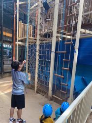 -PIPIKINGDOM皮皮王国欢乐号(欢乐海岸购物中心店)