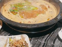 -老船舫·现做活鲜鱼馆(东郊记忆店)
