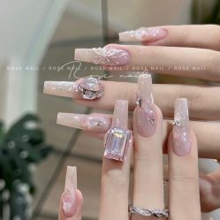 -FuFu美甲美睫