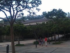 门面-东荟城名店仓
