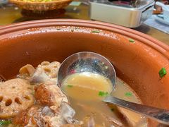 -黄泥岗·地道湖北菜(奥特莱斯店)