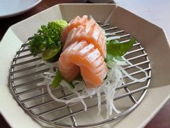 -8PINTS八品脱·日料·烧鸟·精酿小酒馆(莘庄店)