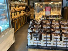 面包甜点陈列柜-可莎蜜兒(浦沿店)