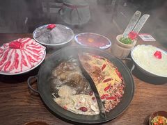 -萍姐火锅·公路夜市(武汉首店)