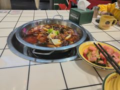 -晓彭肥肠鸡·泡椒鸡火锅(水木天地店)
