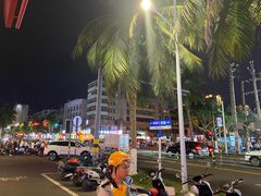 -海大南门夜市(海富街店)