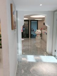-咪咪专业脱毛连锁机构